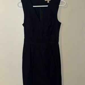 Elegant Navy Sleeveless Dress